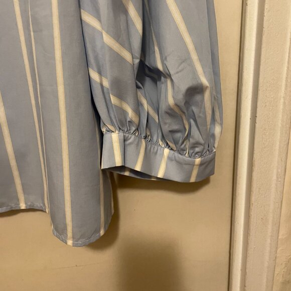 Express Mid top Blouse - Blue with White and Tan or Yellow Stripes - Size XL - Picture 6 of 8